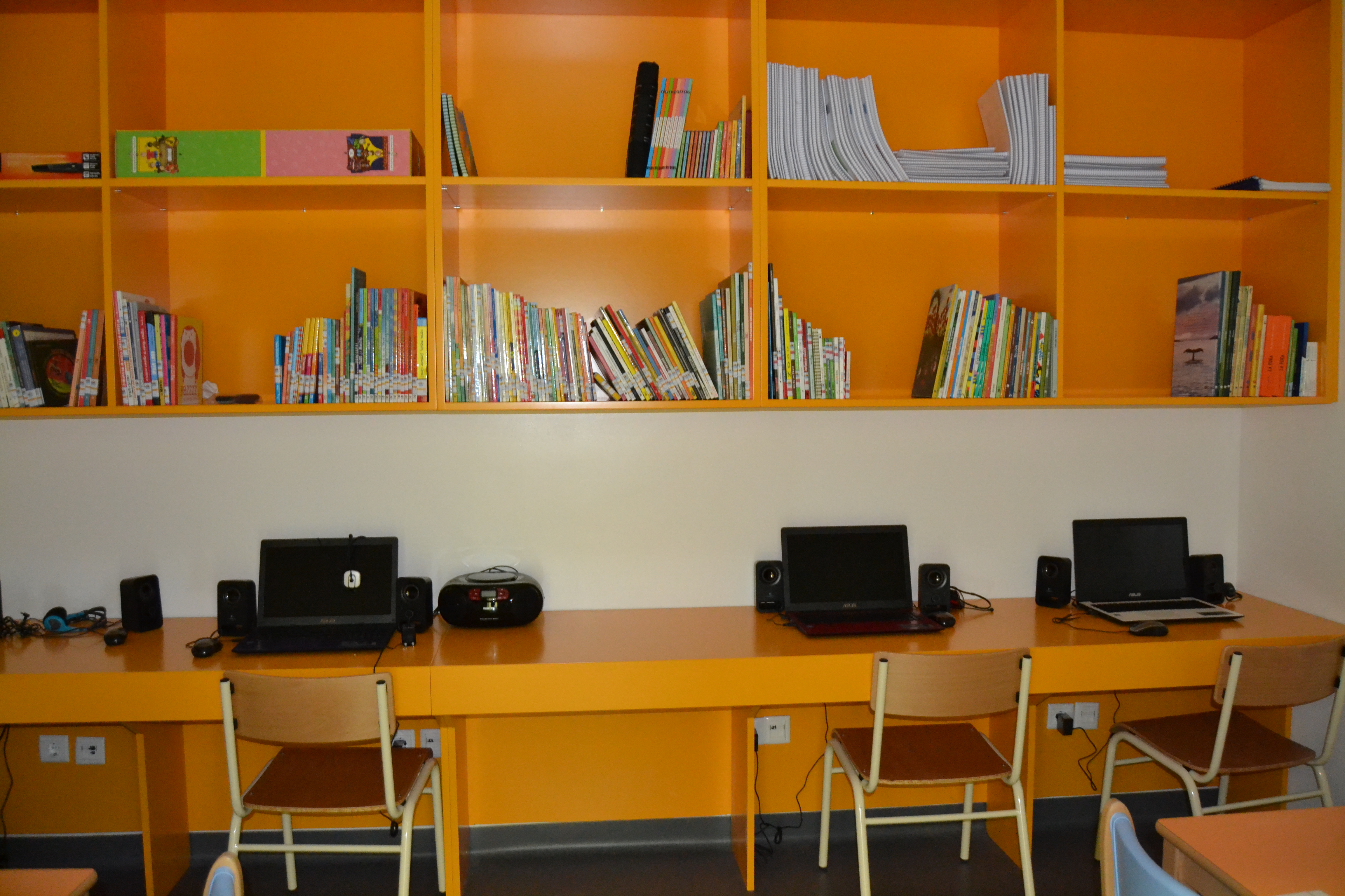 Biblioteca | 3—21